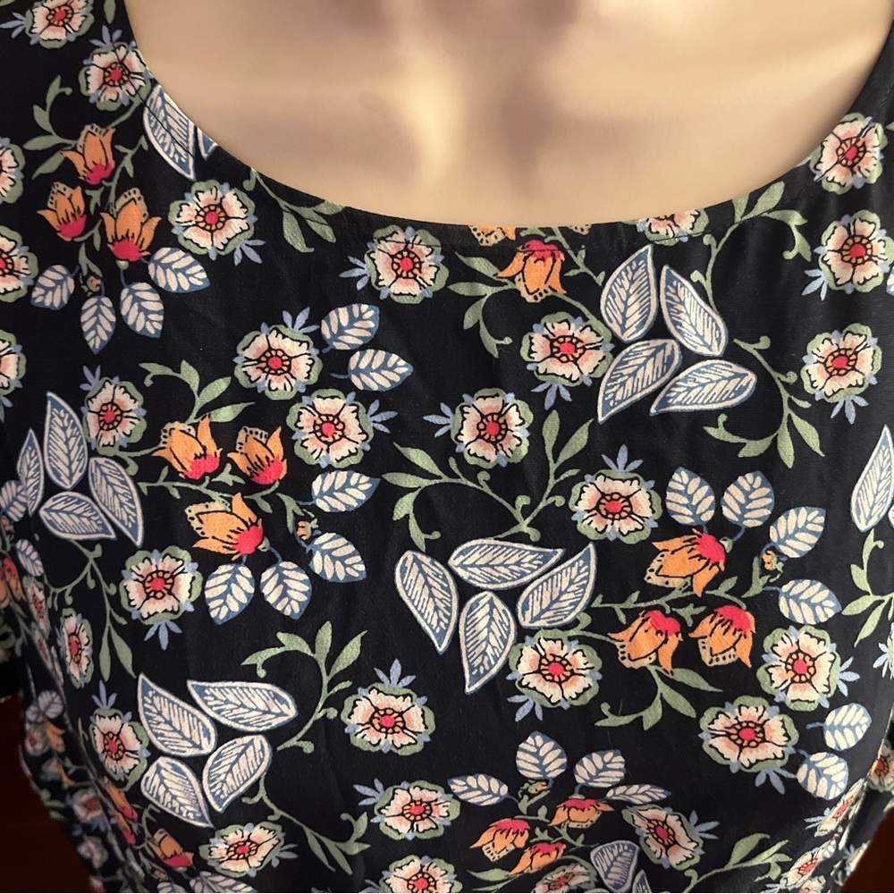 LOFT Vivid Navy Blue Floral Midi Dress - So striking!  Size Medium - Picture 3 of 11